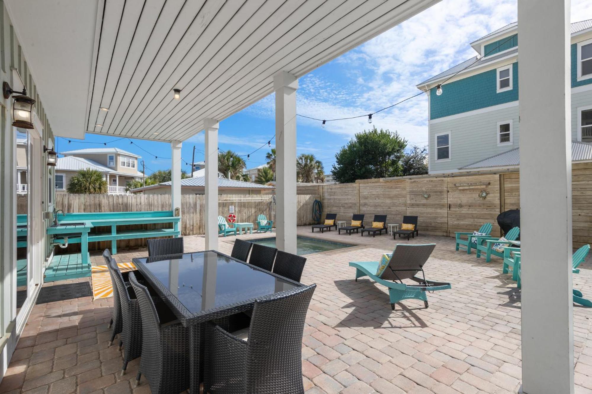 Holiday home Three Master Bedrooms! Easy Access! Gulf Views Panama City Beach